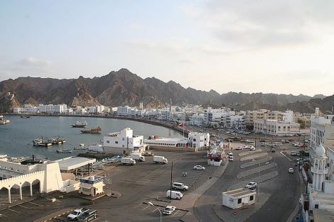 Oman-Muscat-Muttrah-21-Marina[1]